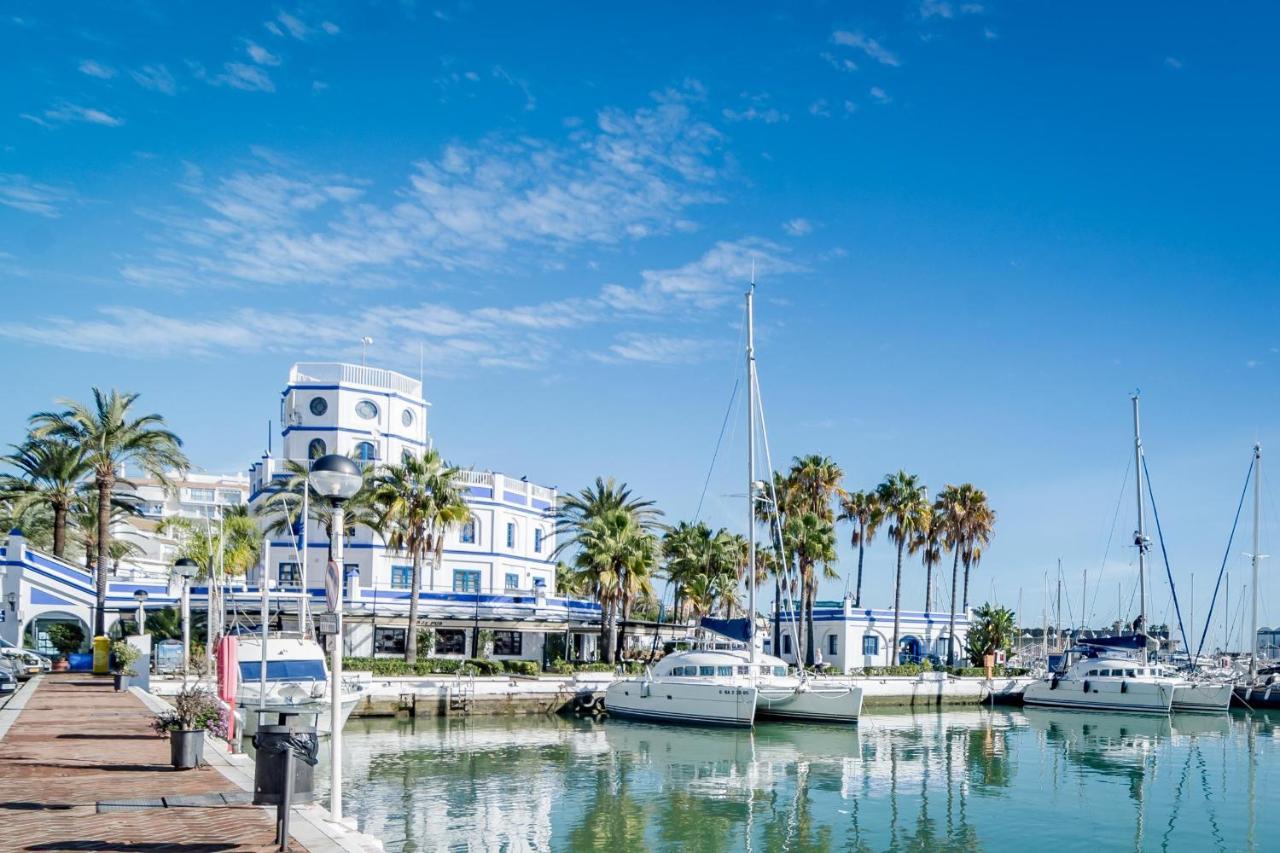 Cp - Modern Beachside Apartment In Estepona Exteriör bild