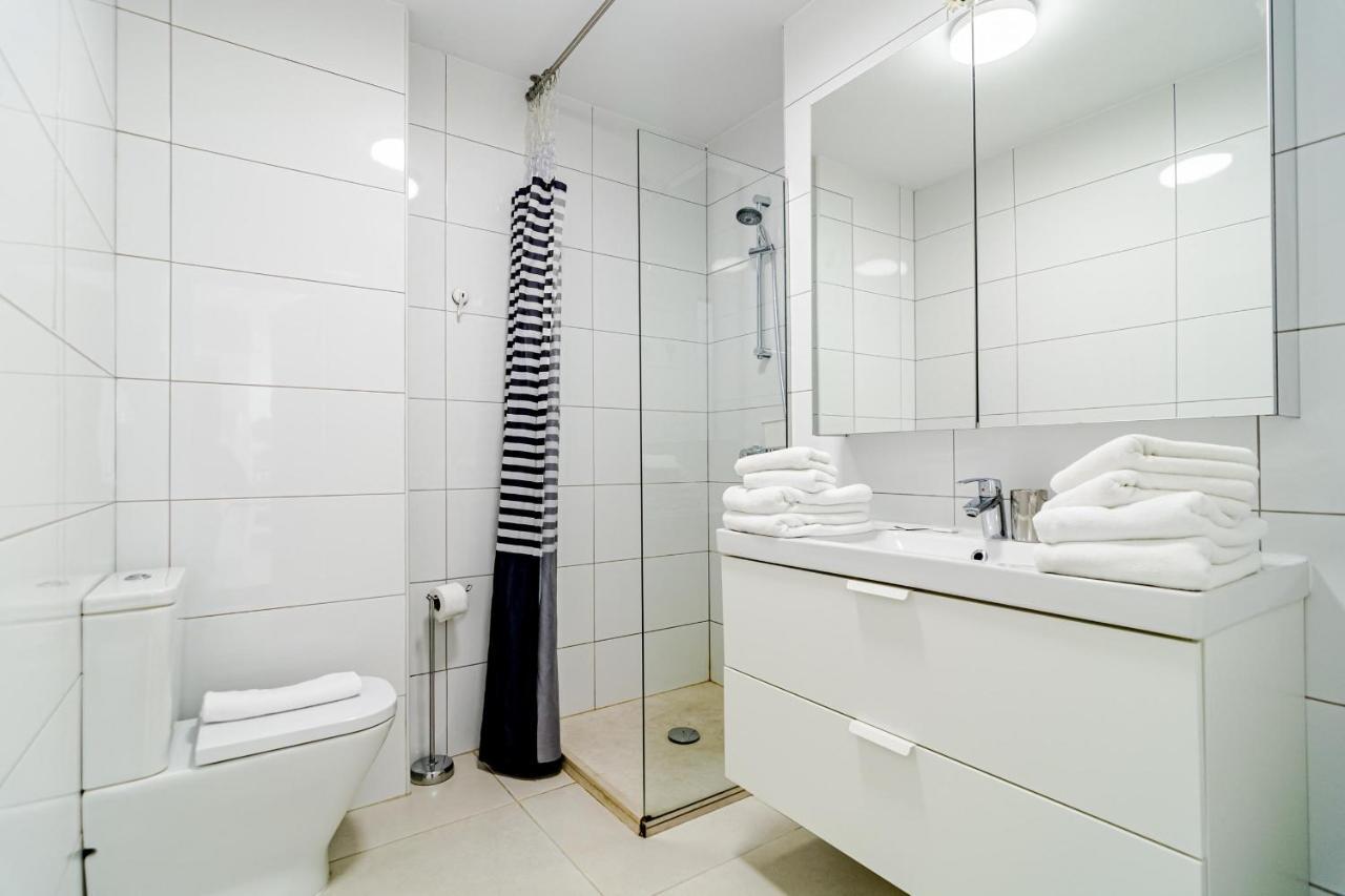 Cp - Modern Beachside Apartment In Estepona Exteriör bild